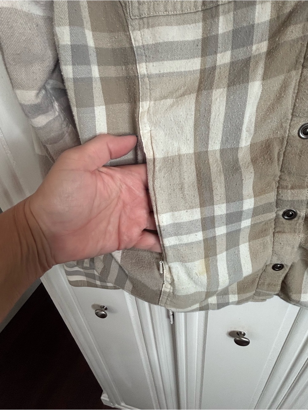Prana Plaid Button-Front Women's lined Flannel in Taupe & Cream XL - Picture 6 of 11